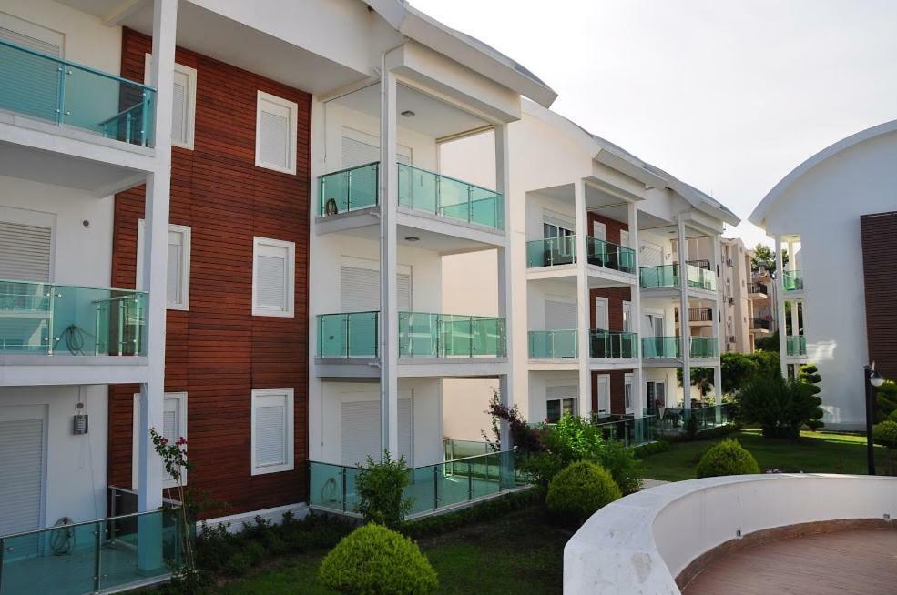 Side Gardenia Residence Exterior photo